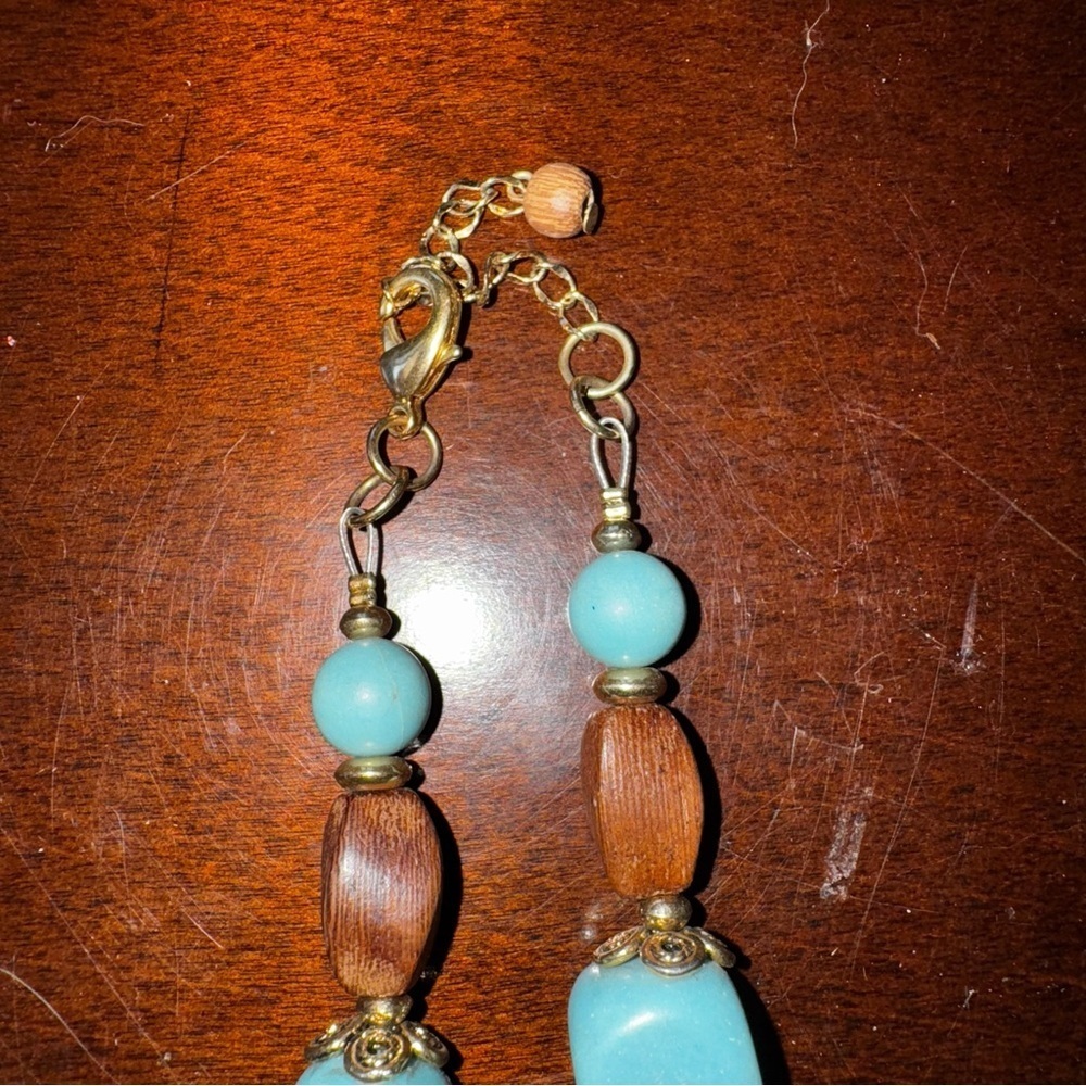 Gorgeous Vintage Turquoise Beaded Necklace With Brown And Black Secondary Beads - Picture 2 of 9
